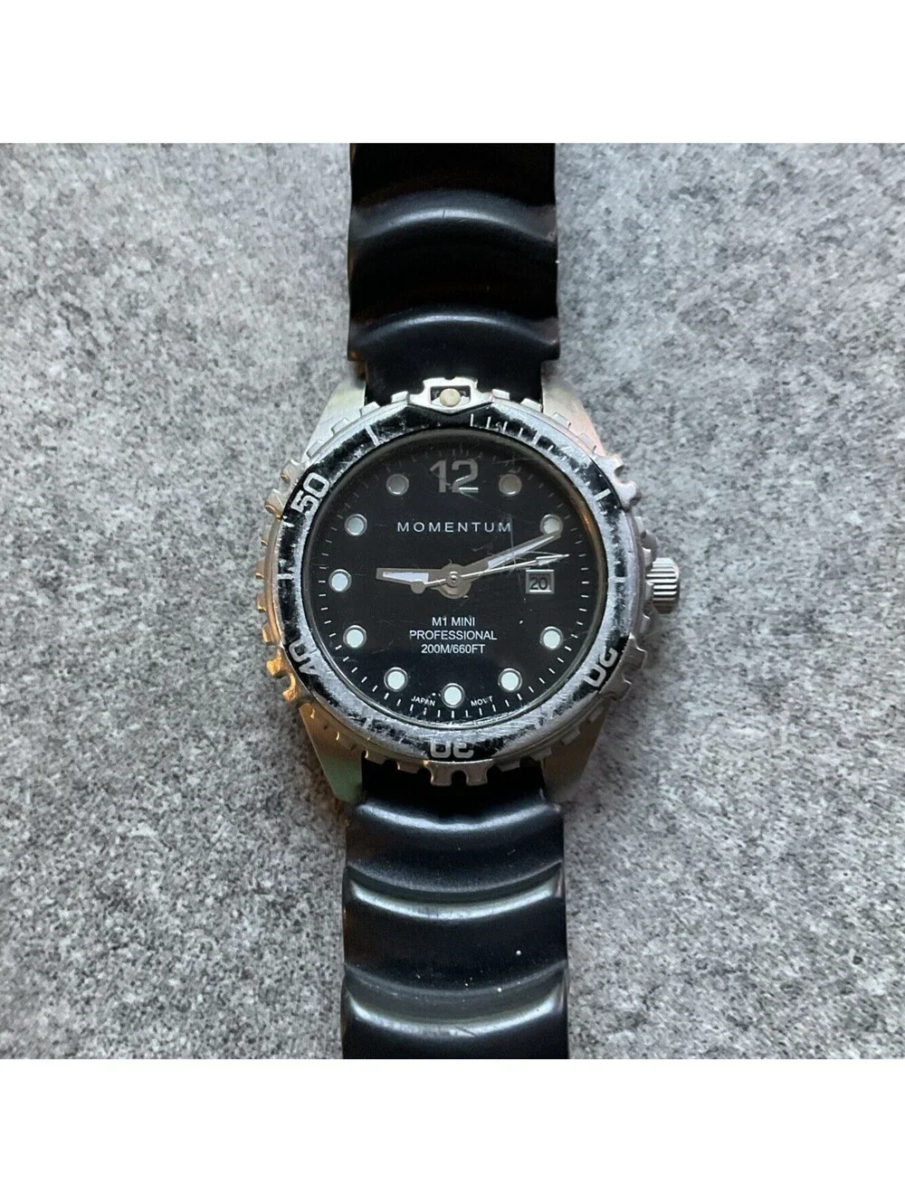 Momentum Womens Divers Watch 30mm Stainless Steel Case Black Dial CN Series B-C